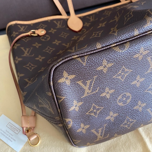 ❌SOLD❌Louis Vuitton Neverfull MM - Picture 14 of 17